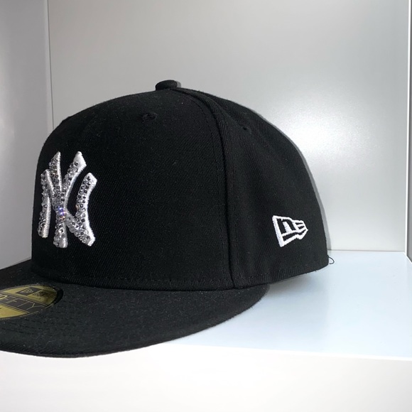 DIY New era 59 Fifty New York Yankees Black / White 🖤 - Picture 3 of 5